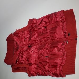 Calvin Klien quilted Womens red puffer Ski vest.